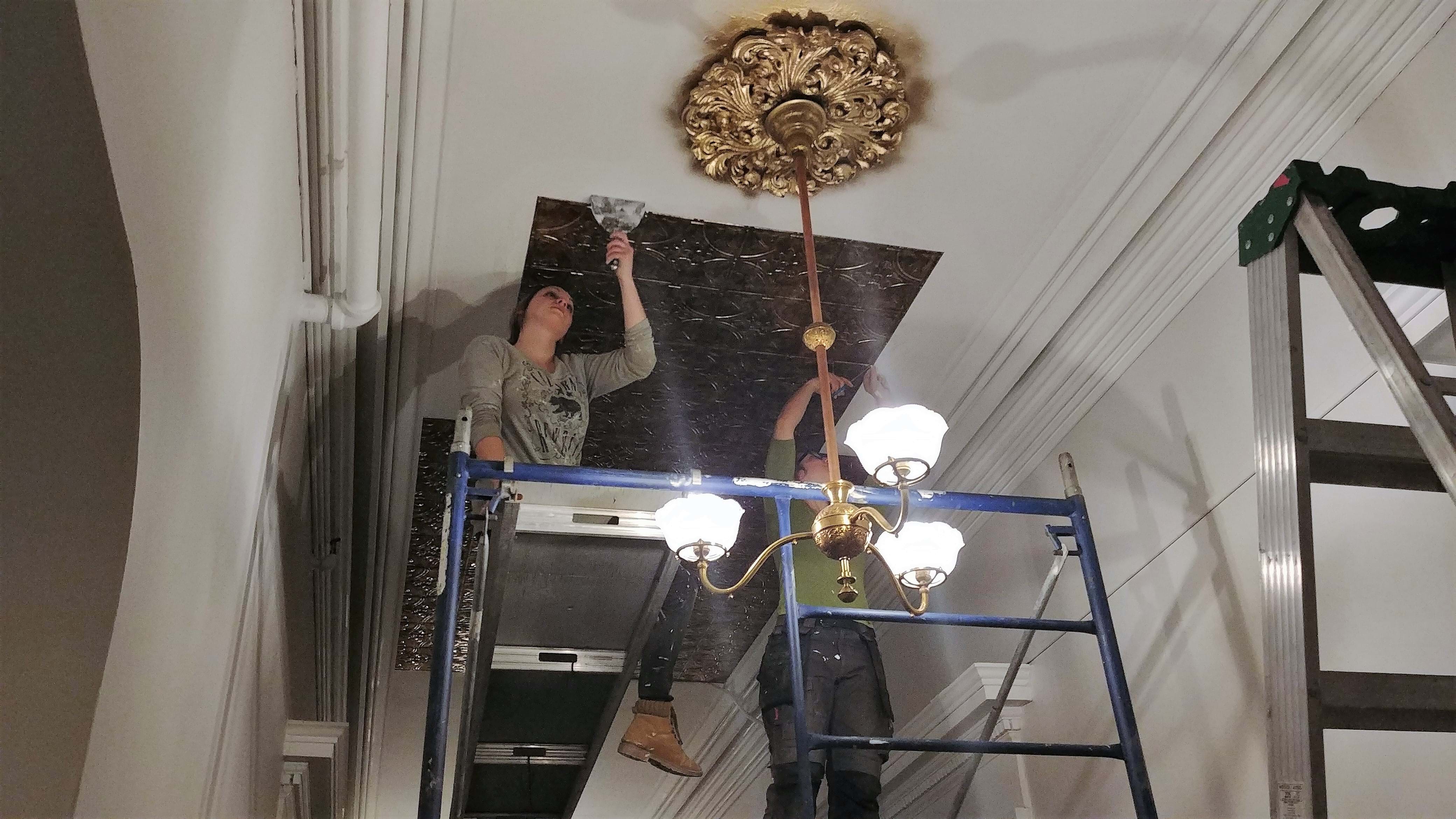 Plafond en feuille d'or