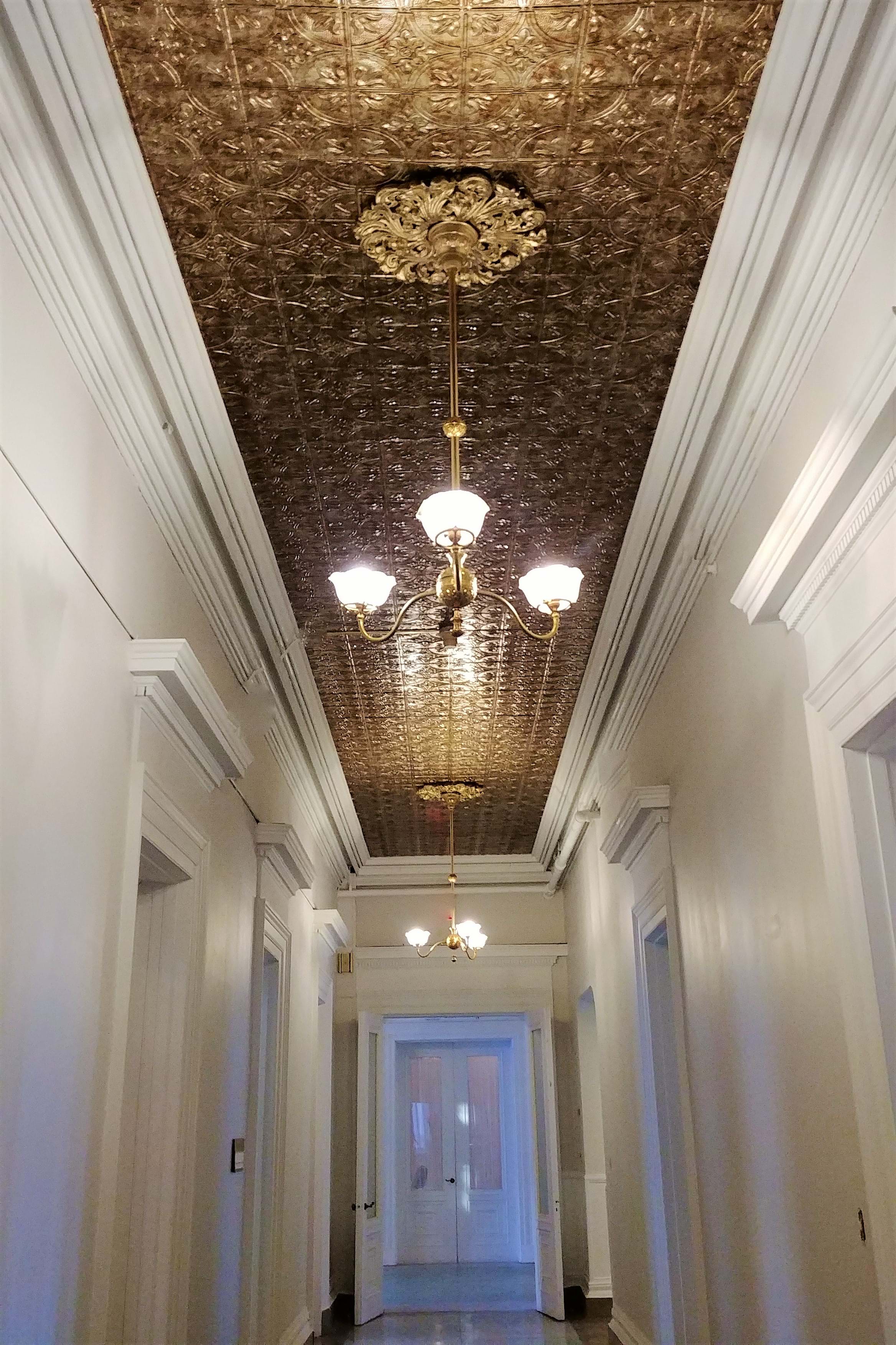 Plafond en feuille d'or