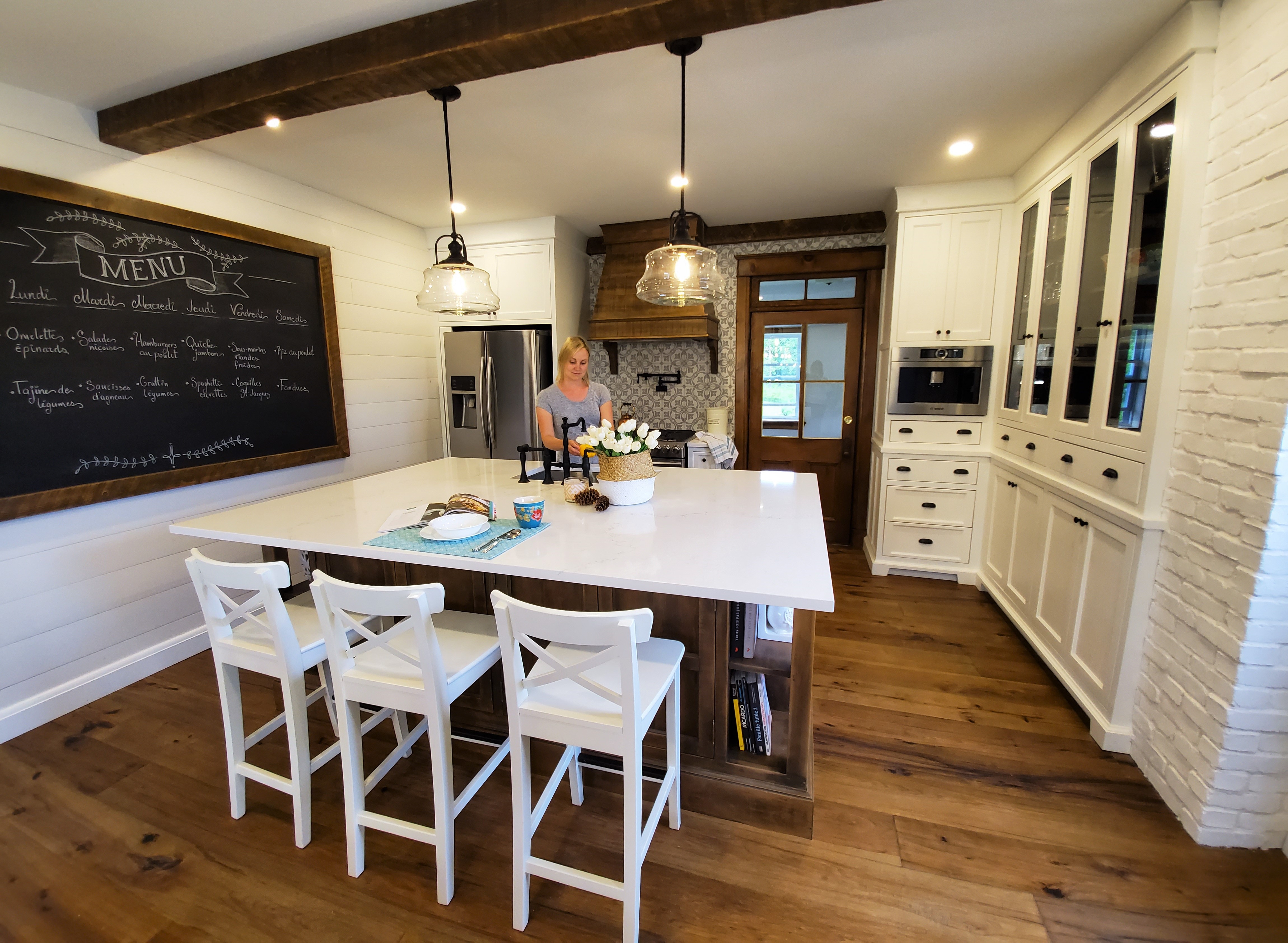 Cuisine style farmhouse à Mille-Isles