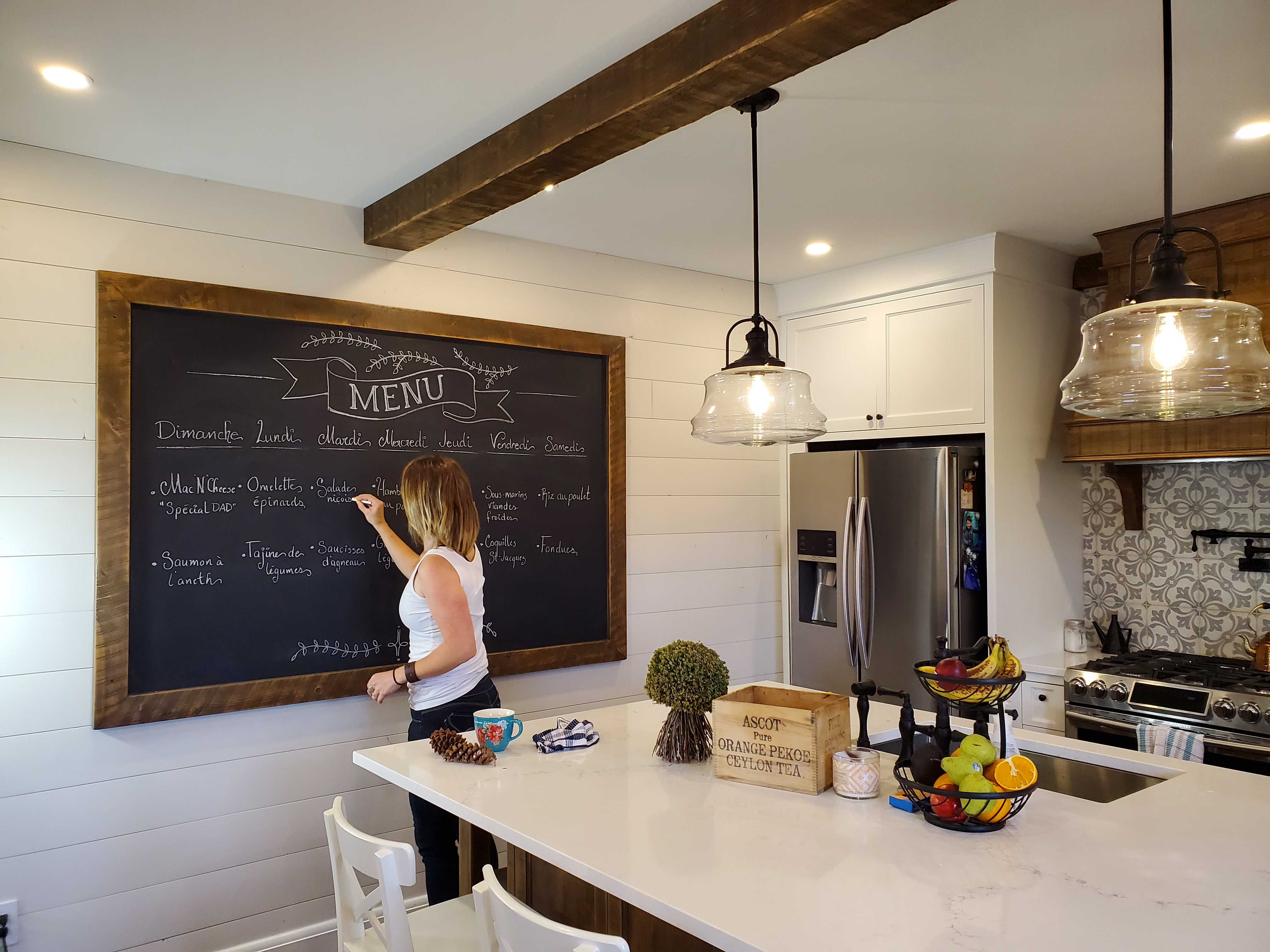 Cuisine style farmhouse à Mille-Isles