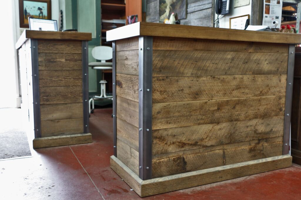 Comptoir de vente chez Antiquité Michel Prince