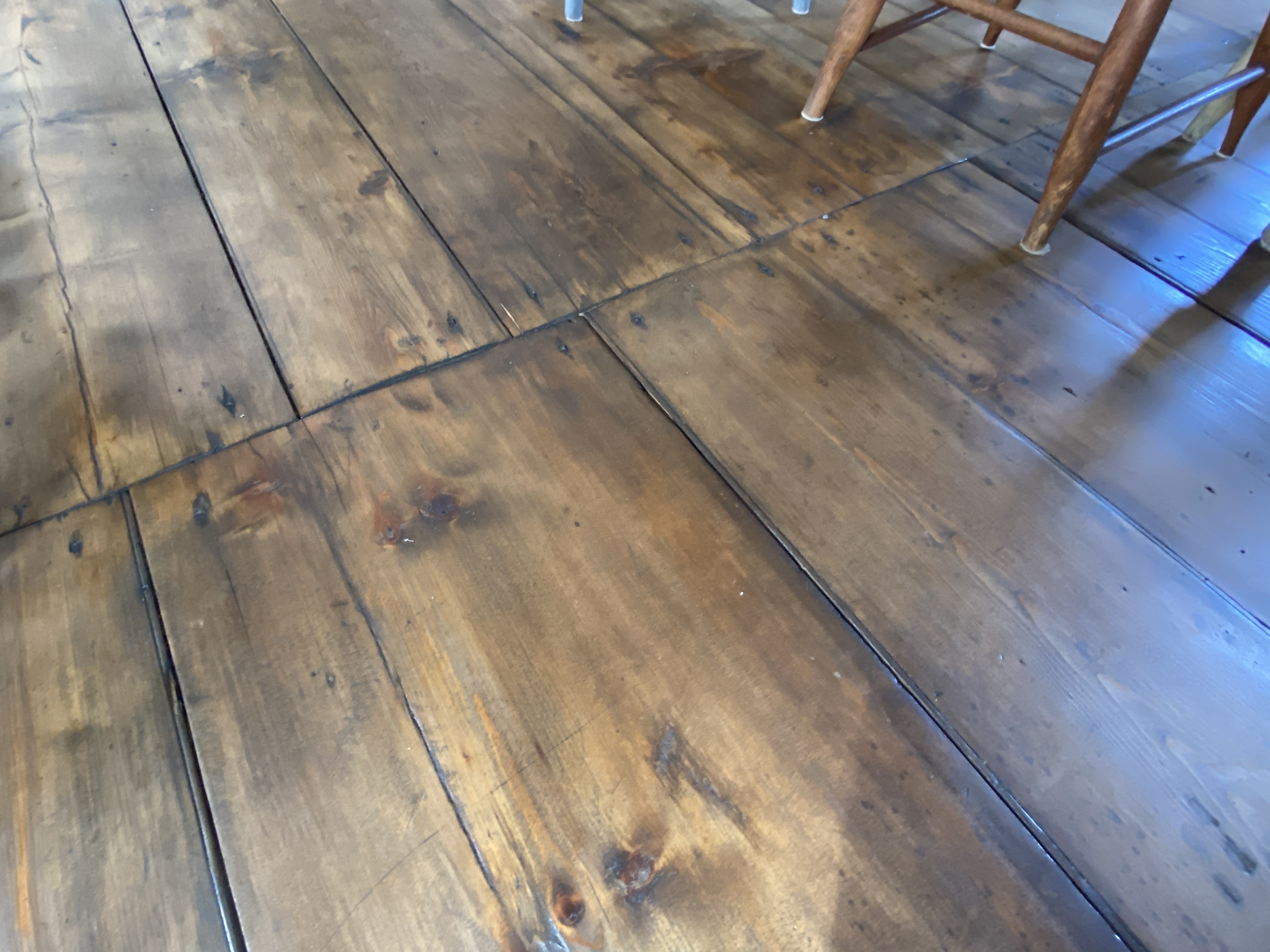 Plancher antique chauffant