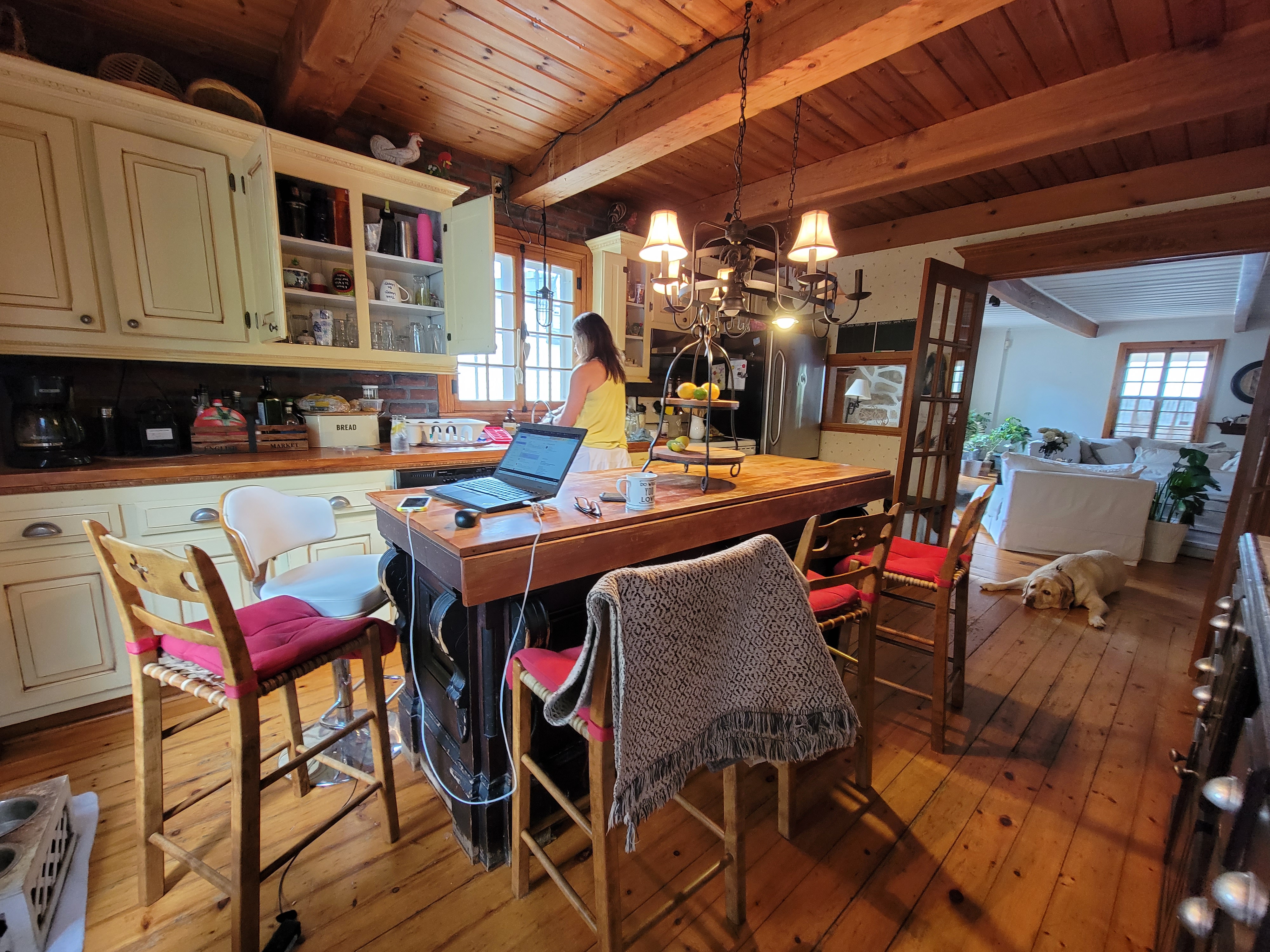 Ancestrale en pièces sur pièces de 1881 dans le Vieux Boucherville