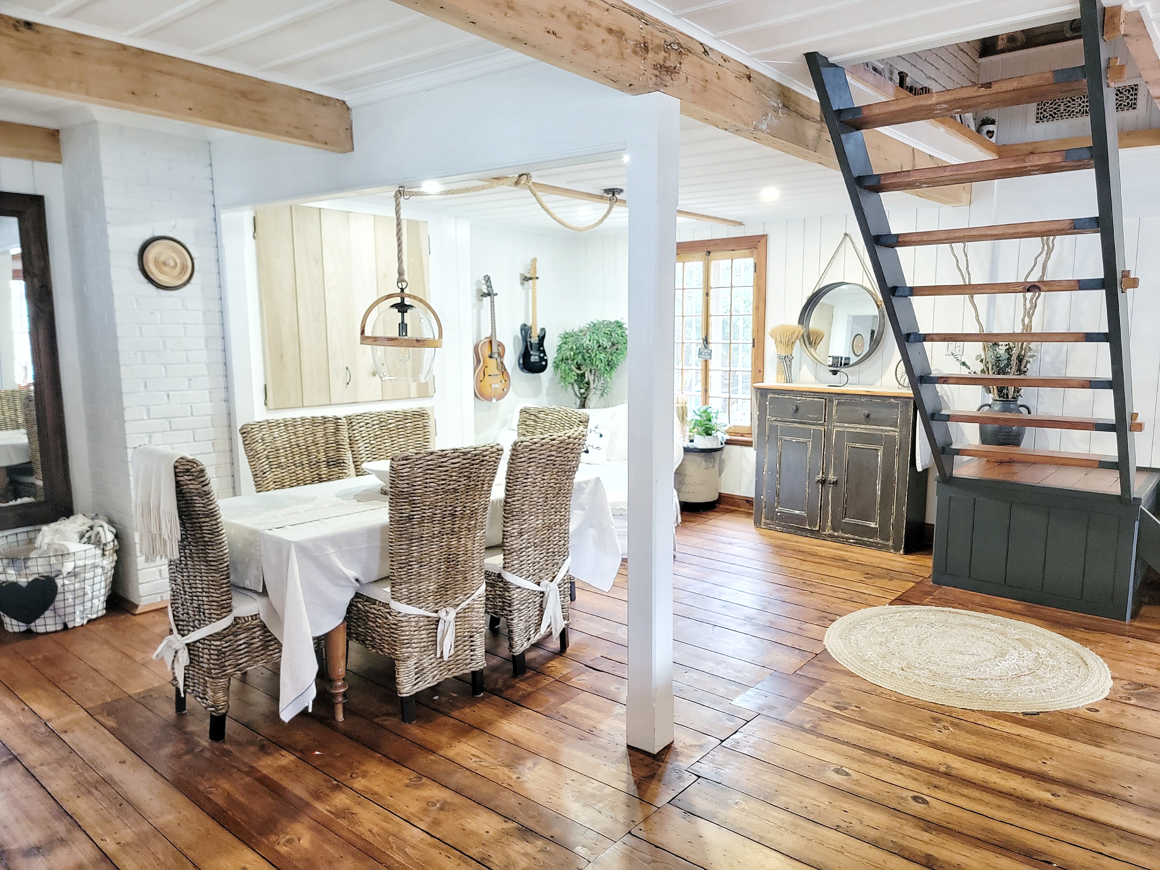 Ancestrale en pièces sur pièces de 1881 dans le Vieux Boucherville