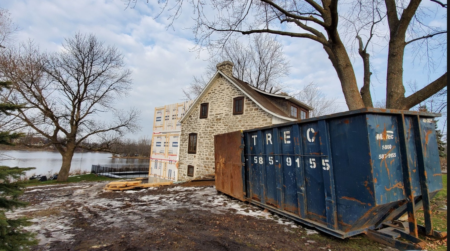 Agrandissement sur 3 étages à Laval