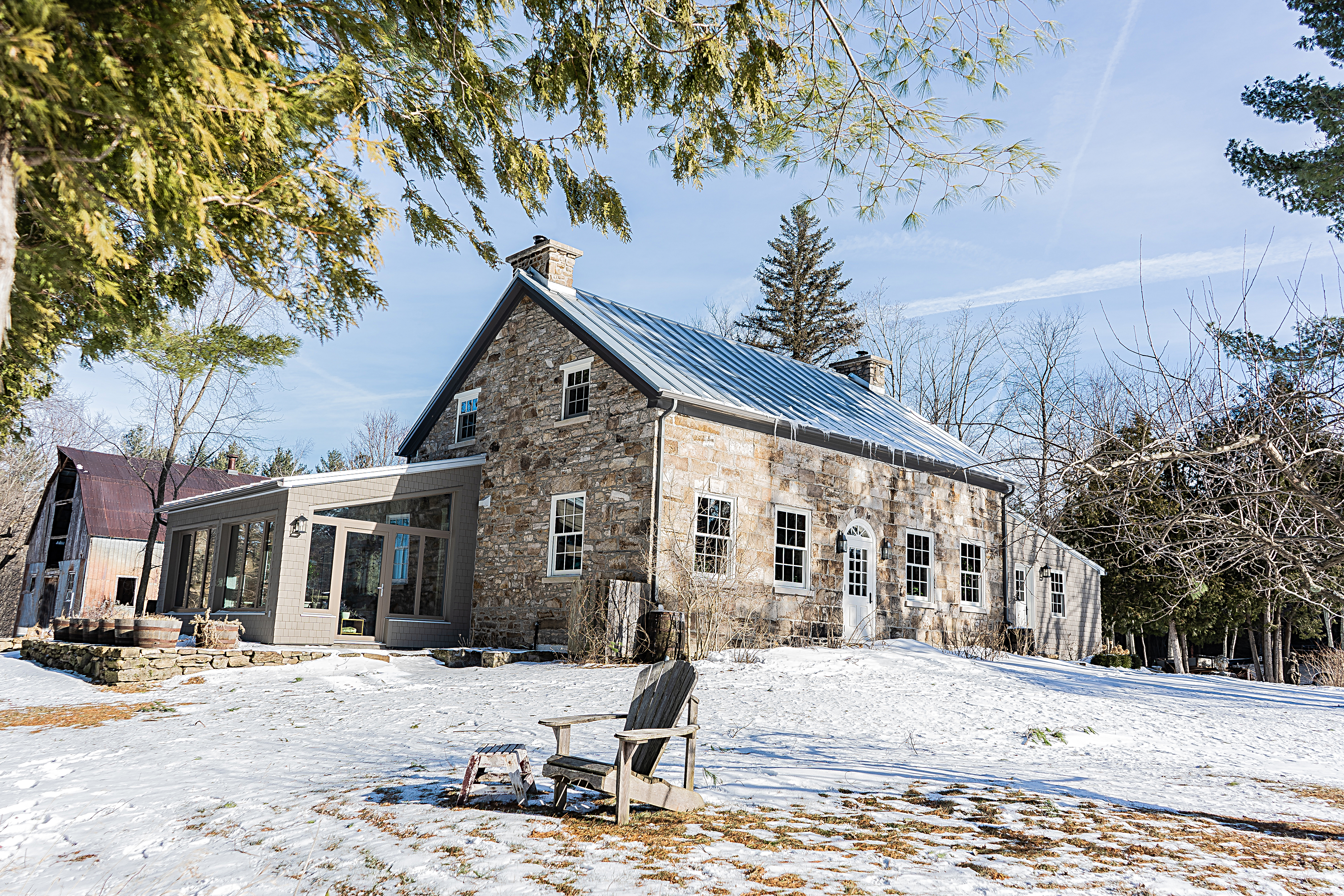 Cuisine avec patine de blanc antique à la chaux