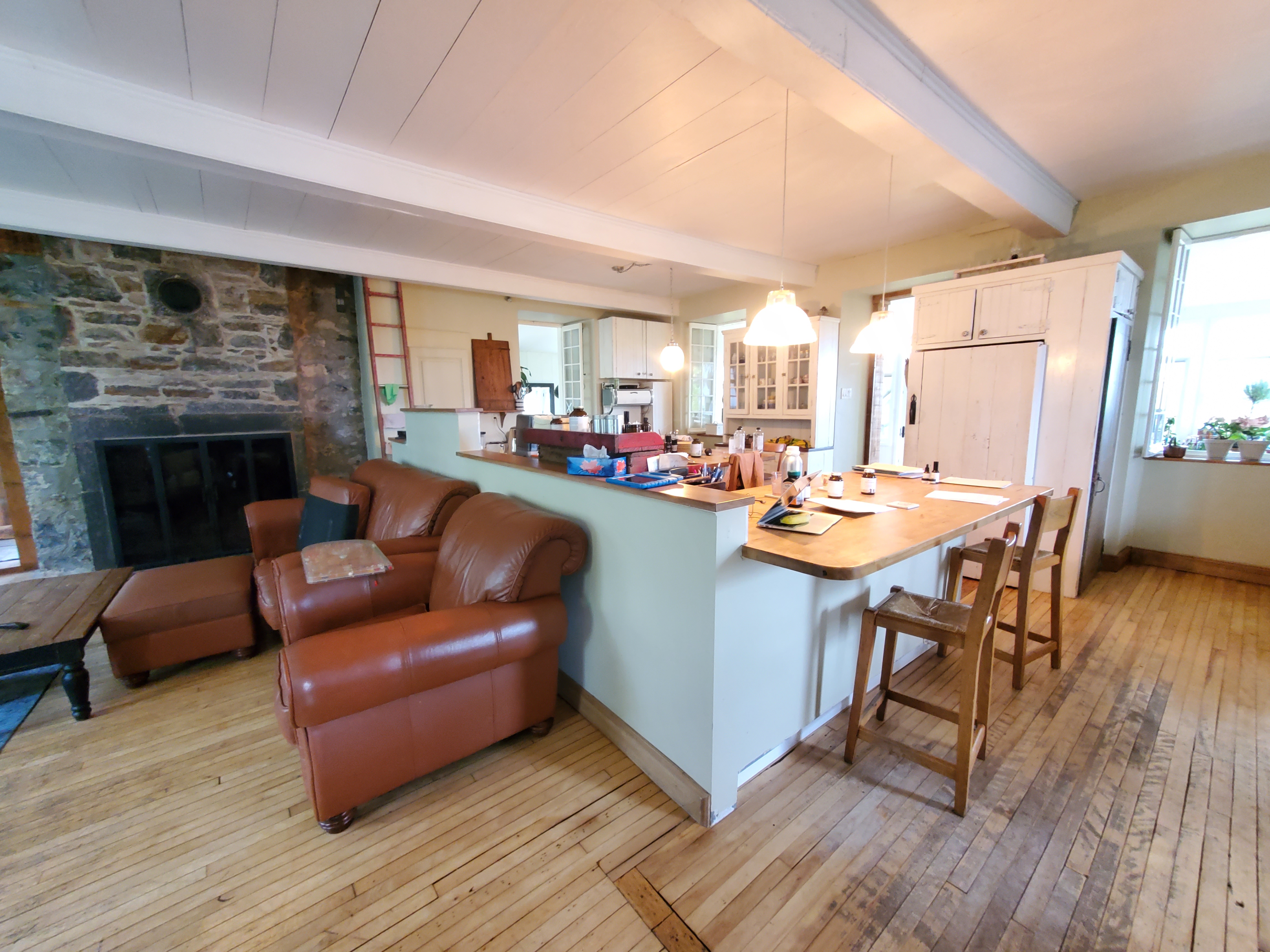 Cuisine lumineuse pour Jacynthe René