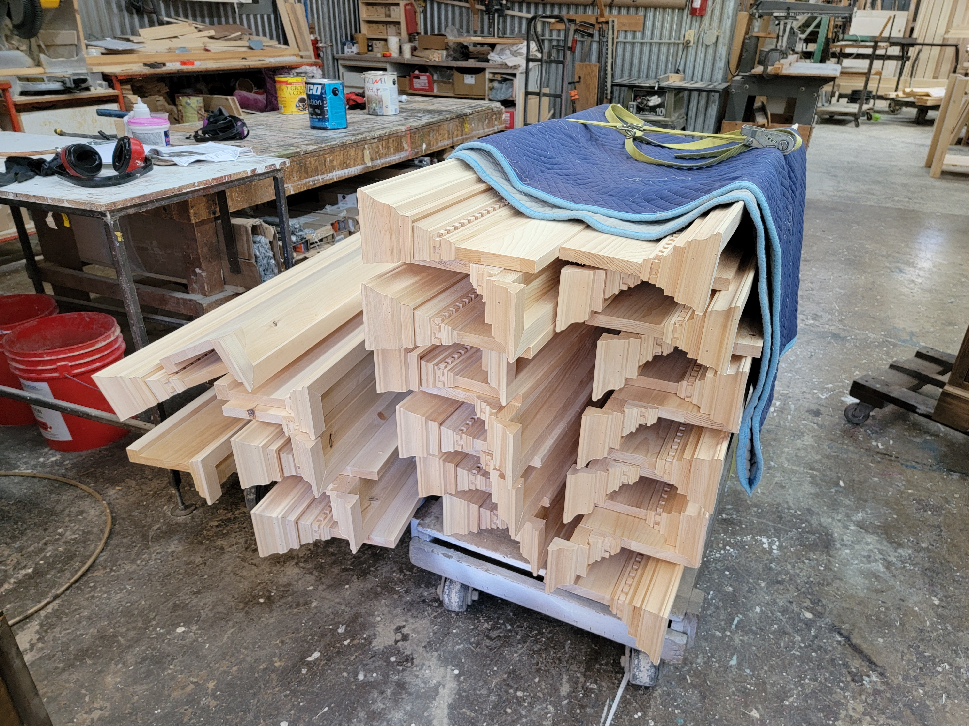 Boiseries du Manoir Blackswan