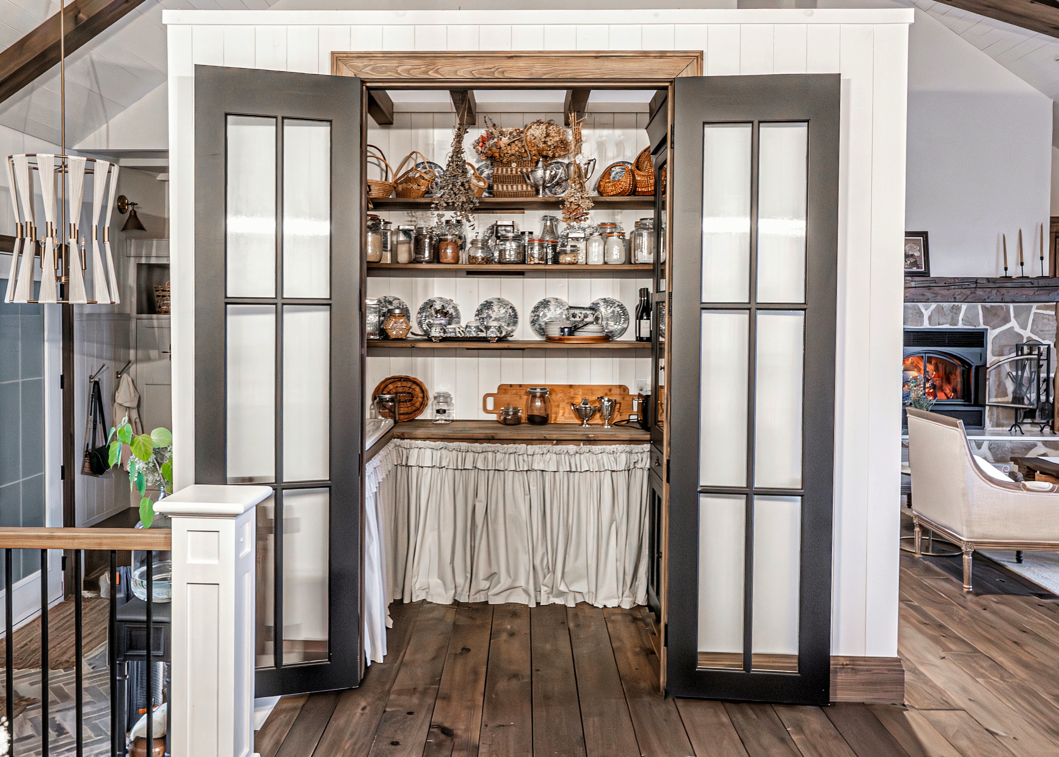 Chalet French Country en bord du lac Nicolet