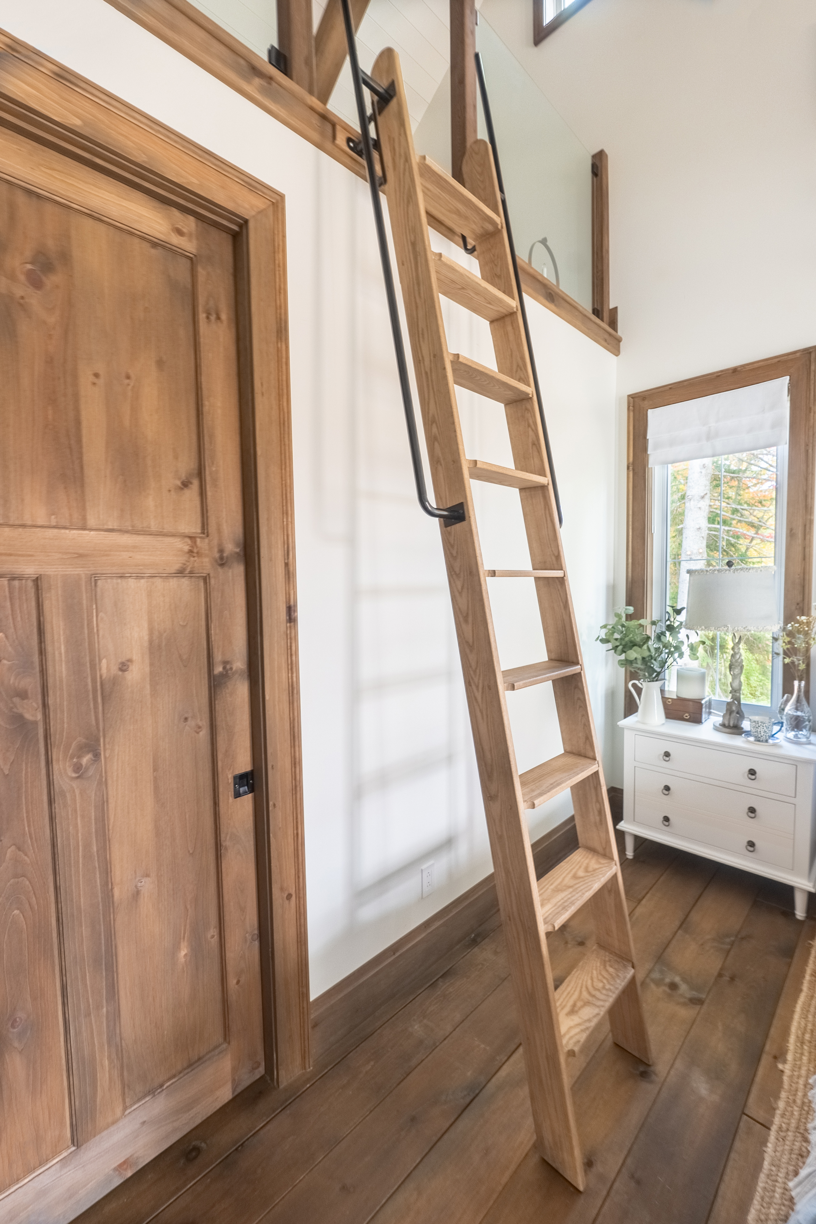 Bord de lac style French Country