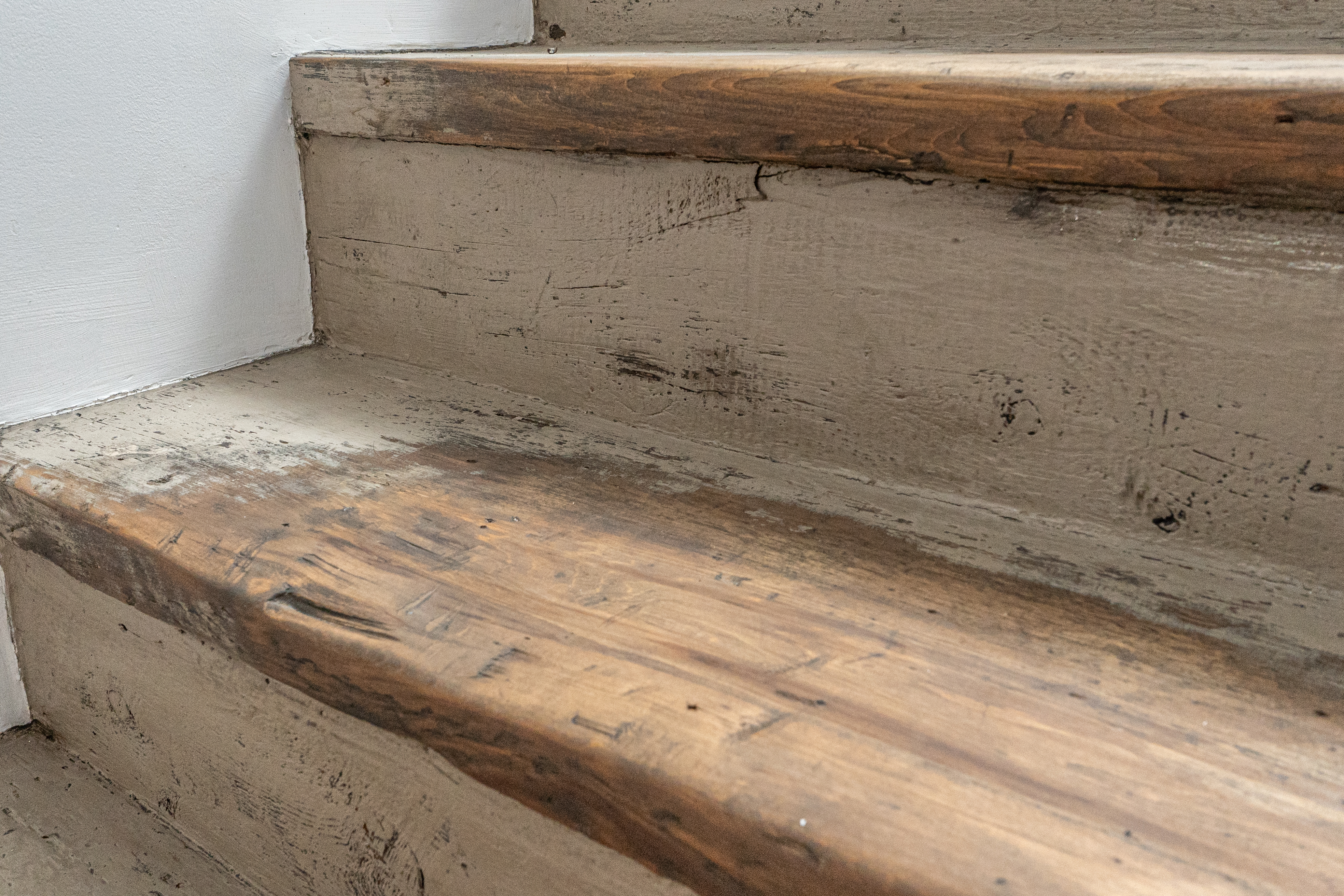 Restauration d'un escalier d'ancienne écurie