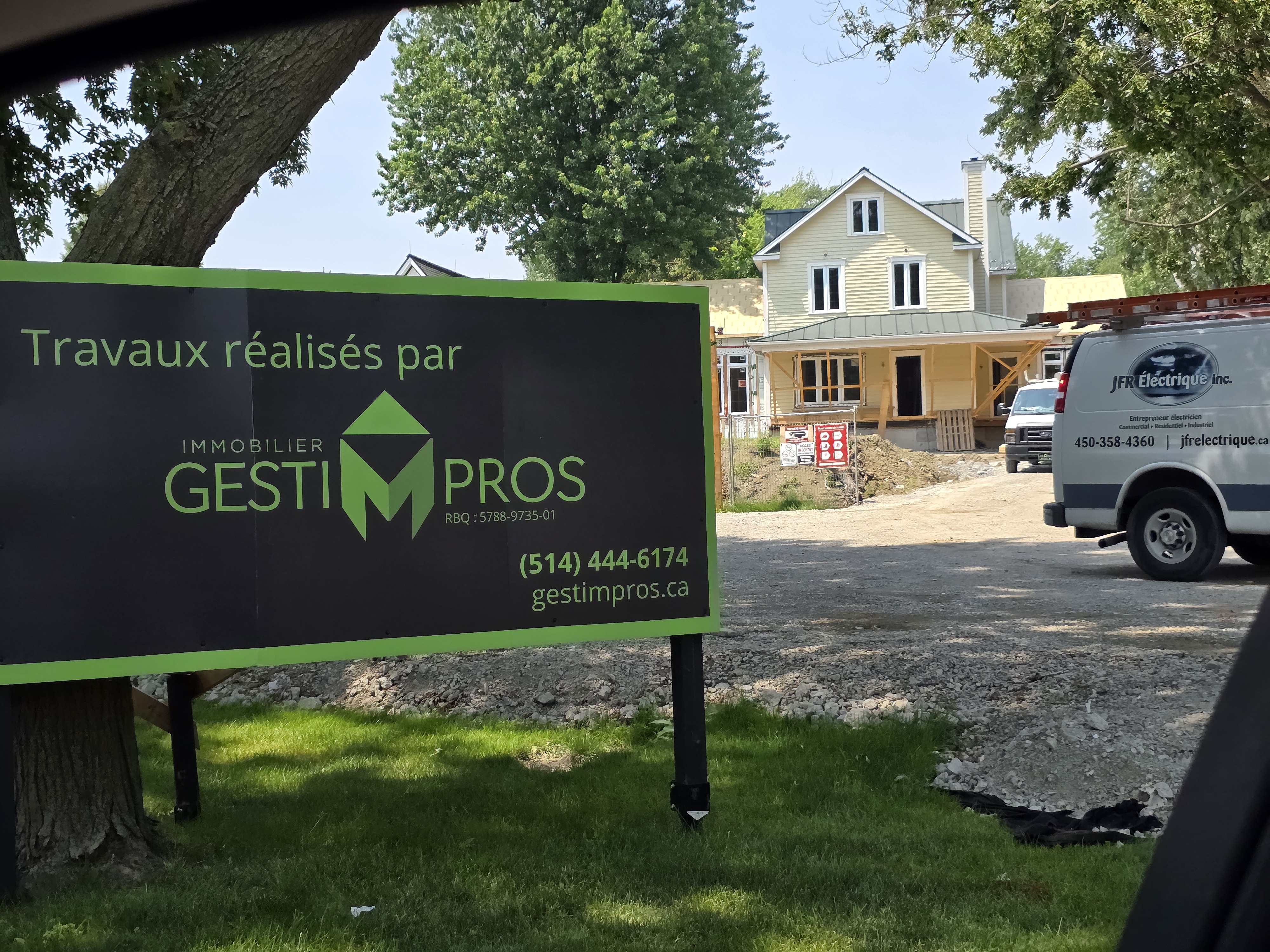 Double agrandissement maison ancestrale Beloeil